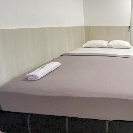 Hotel Giga Sidrap Rappang Ngoại thất bức ảnh