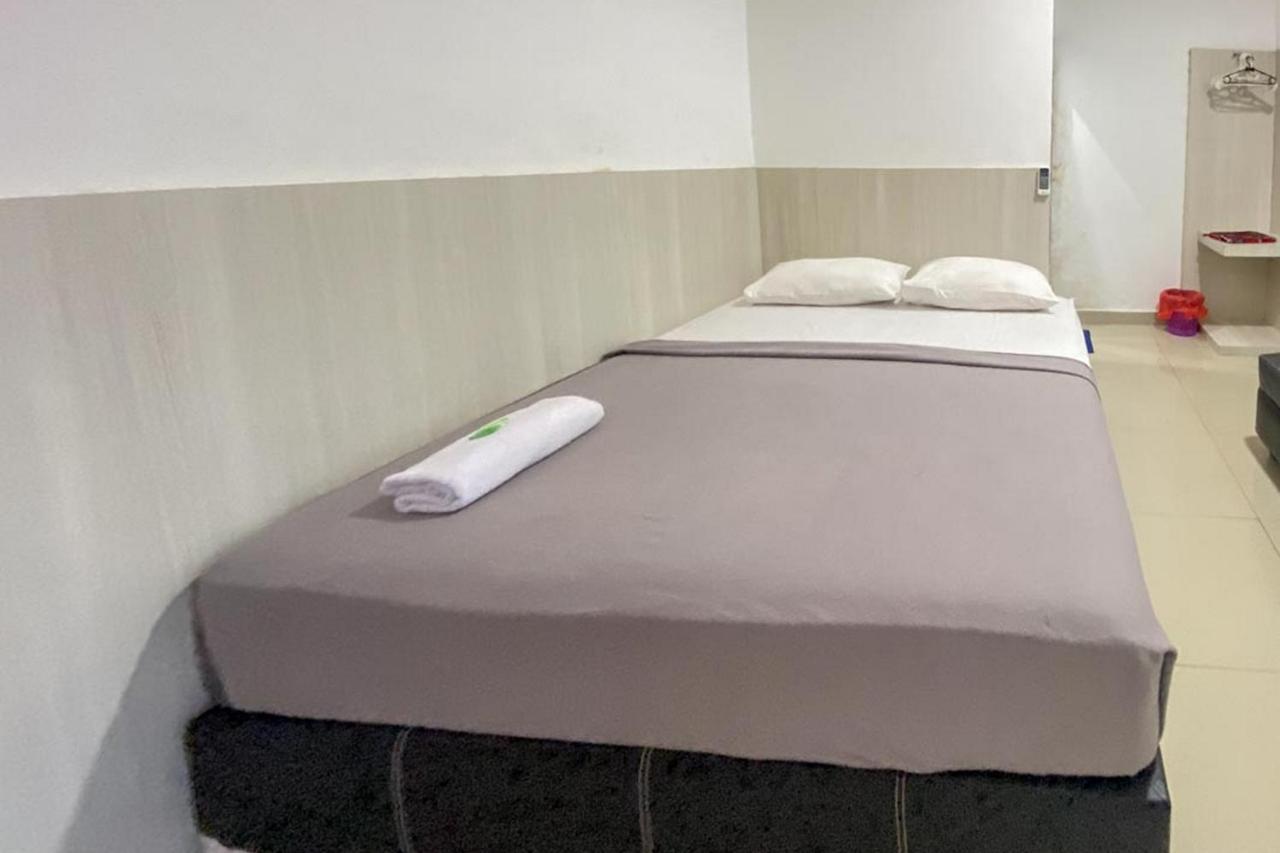 Hotel Giga Sidrap Rappang Ngoại thất bức ảnh